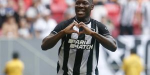 Patrick de Paula, camisa 8 do Botafogo
